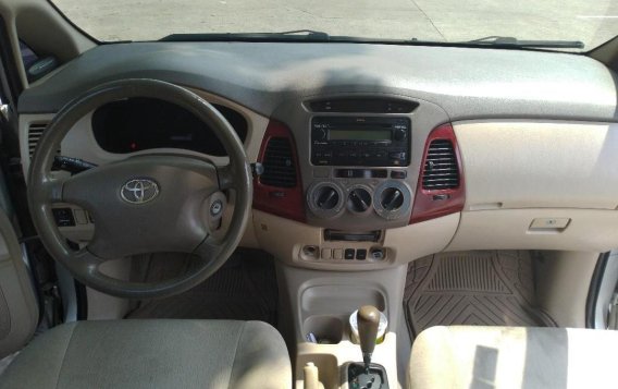 2006 Toyota Innova for sale in Cebu City-1