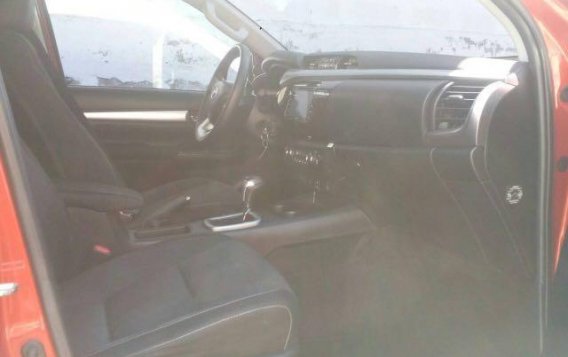 2nd Hand Toyota Hilux 2016 Automatic For sale-6