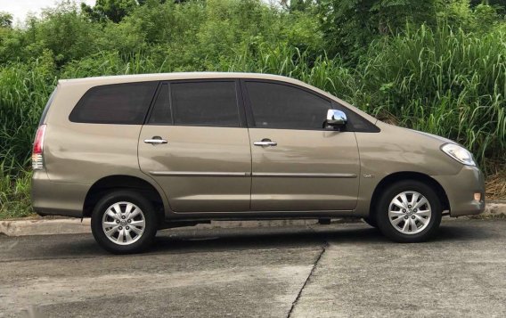 2010 Toyota Innova for sale in Parañaque-6