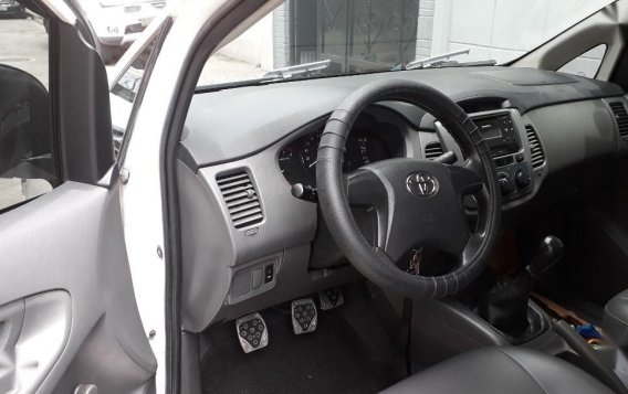 2015 Toyota Innova Manual for sale -4