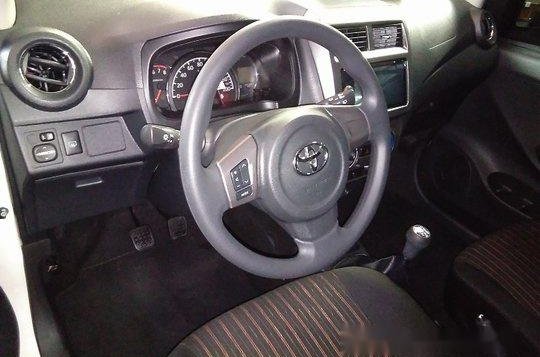 Sell White 2019 Toyota Wigo Manual Gasoline at 6423 km -4