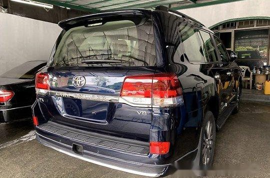 Blue Toyota Land Cruiser 2019 for sale in Quezon City -3