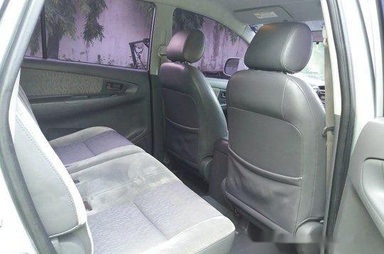 Silver Toyota Innova 2014 for sale in Pasig-3