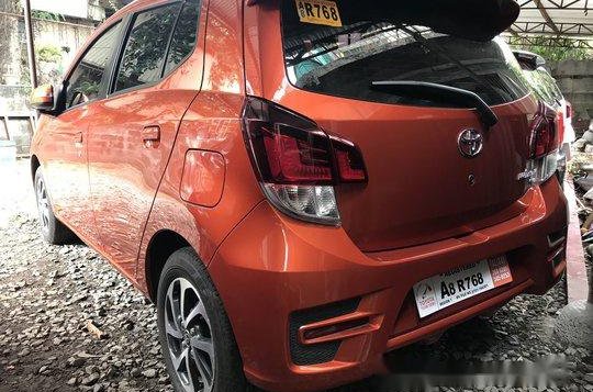 Selling Orange Toyota Wigo 2019 Manual Gasoline -3