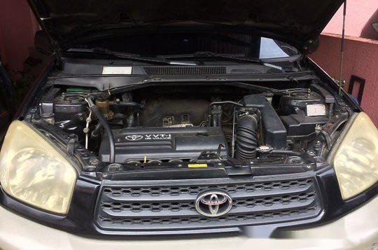 Selling Black Toyota Rav4 2003 at 201000 km -3
