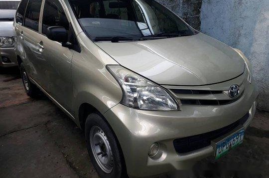 Selling Toyota Avanza 2013 Manual Gasoline -1