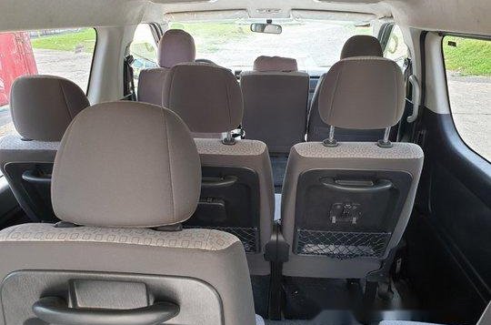 White Toyota Hiace 2018 for sale in Pasig -5