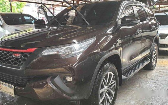 Brown Toyota Fortuner 2018 for sale in Quezon City -1