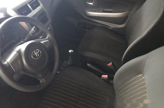 Silver Toyota Wigo 2019 for sale in Quezon City -8
