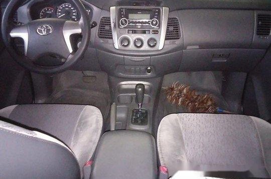 Selling Brown Toyota Innova 2014 in Marikina -9