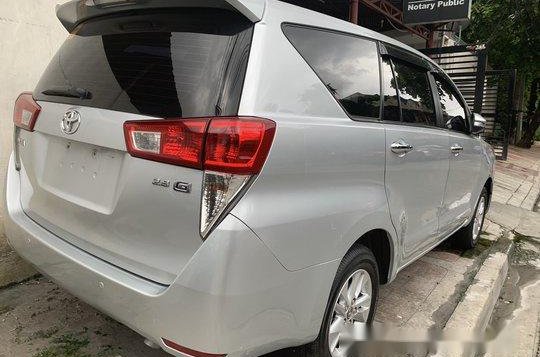 Selling Silver Toyota Innova 2016 in Quezon City -3