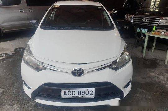 White Toyota Vios 2016 at 80000 km for sale 