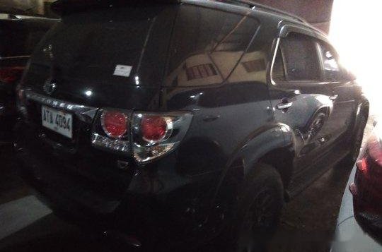 Selling Black Toyota Fortuner 2015 Automatic Diesel -5