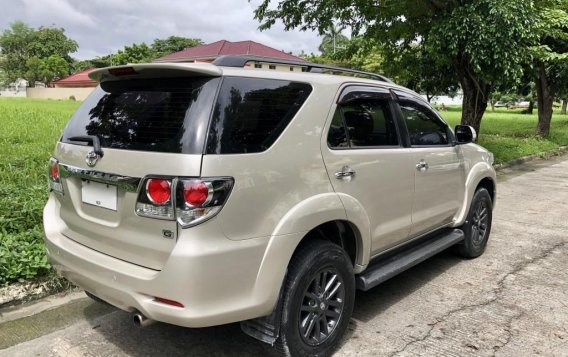 Selling Beige Toyota Fortuner 2015 at 39341 km -5