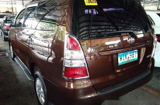 Selling Brown Toyota Innova 2014 in Marikina -3