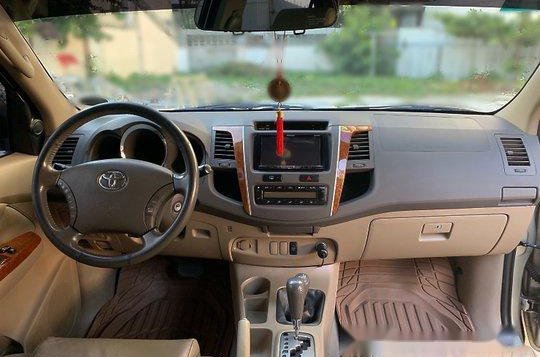 Toyota Fortuner 2009 at 65000 km for sale -6