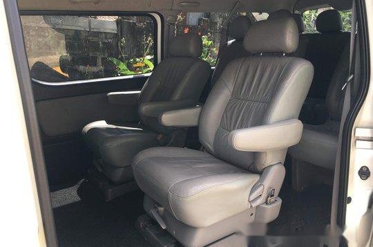White Toyota Hiace 2011 Automatic Diesel for sale -8