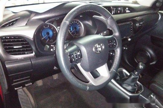 Red Toyota Hilux 2016 Manual Diesel for sale -7