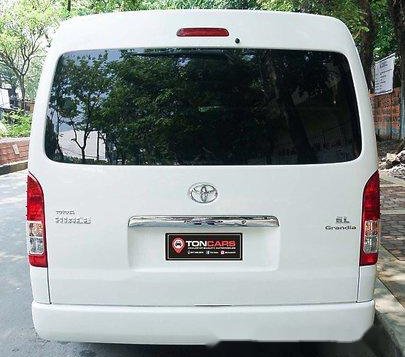 Selling Toyota Hiace 2015 Automatic Diesel-3