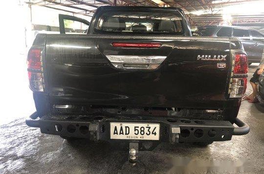Black Toyota Hilux 2016 Automatic Diesel for sale -2