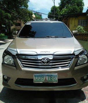 Selling Brown Toyota Innova 2012 Automatic Diesel at 63000 km 