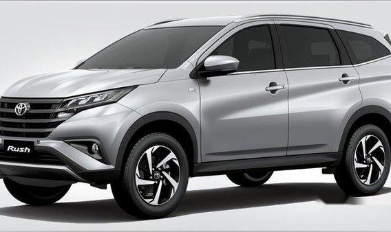Selling Toyota Rush 2019 Automatic Gasoline -3