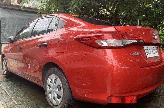 Sell Red 2019 Toyota Vios Automatic Gasoline at 2400 km -3