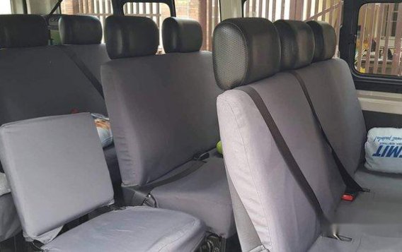 White Toyota Hiace 2018 Manual Diesel for sale -7
