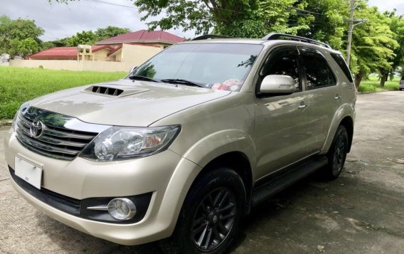 Selling Beige Toyota Fortuner 2015 at 39341 km -6