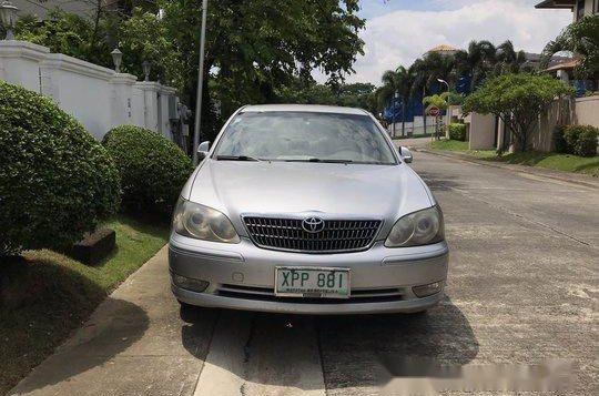 Silver Toyota Camry 2004 Automatic Gasoline for sale -1