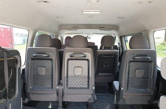 White Toyota Hiace 2018 for sale in Pasig -4