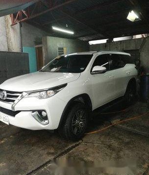 Selling White Toyota Fortuner 2018 Automatic Diesel at 11000 km 
