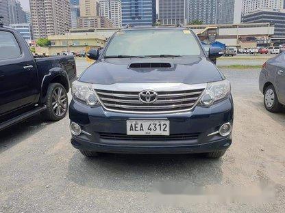Sell Black 2015 Toyota Fortuner Manual Gasoline at 85000 km-1