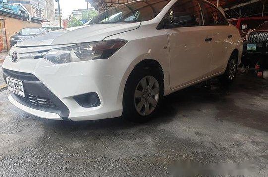 White Toyota Vios 2016 at 80000 km for sale -2