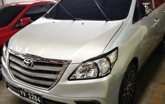 Selling Silver Toyota Innova 2016 Automatic Diesel 