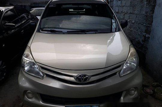 Selling Toyota Avanza 2013 Manual Gasoline 