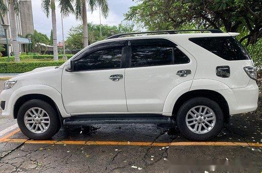 White Toyota Fortuner 2014 Automatic Diesel for sale -2