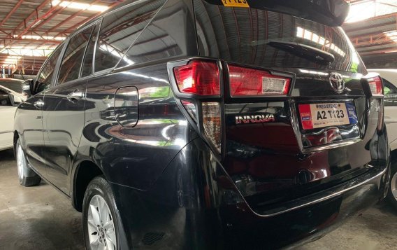 Black Toyota Innova 2018 Manual Diesel for sale -3