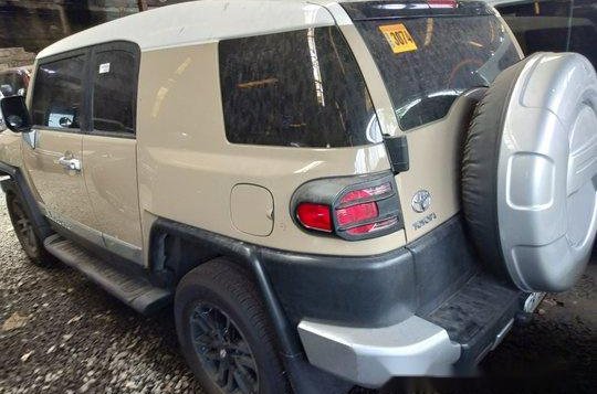 Beige Toyota Fj Cruiser 2016 Automatic Gasoline for sale-5