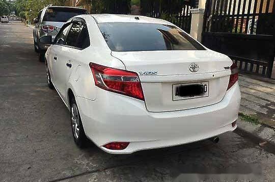White Toyota Vios 2014 at 62224 km for sale-2