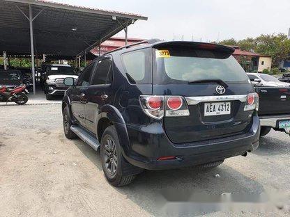 Sell Black 2015 Toyota Fortuner Manual Gasoline at 85000 km-2