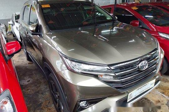 Brown Toyota Rush 2018 for sale in Quezon City -1
