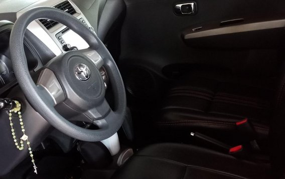 Red Toyota Wigo 2015 Hatchback for sale in Batangas-1