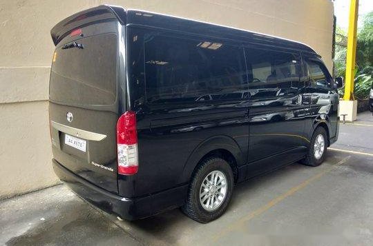 Black Toyota Hiace 2018 for sale in Quezon City-6