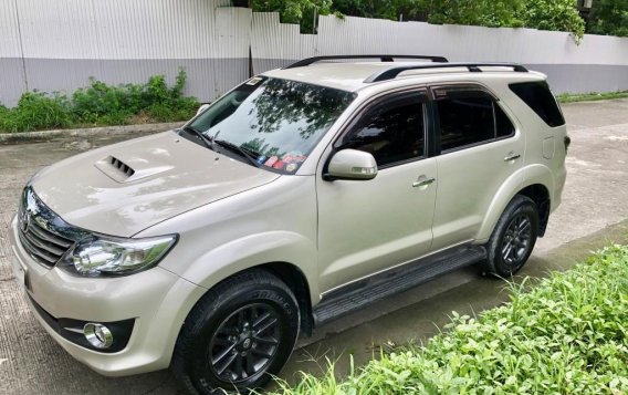 Selling Beige Toyota Fortuner 2015 at 39341 km -2