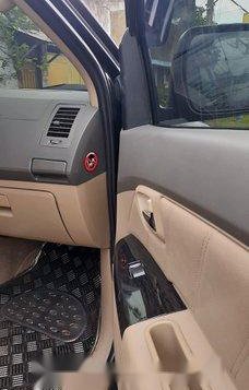 Black Toyota Fortuner 2012 for sale in Santa Cruz-7