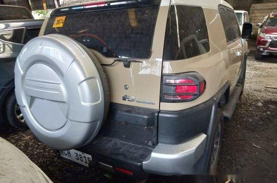 Beige Toyota Fj Cruiser 2016 Automatic Gasoline for sale-4