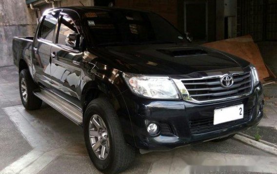 Black Toyota Hilux 2014 Manual for sale  -1