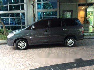 Grey Toyota Innova 2014 at 59000 km for sale-2