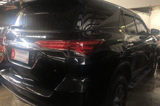 Sell Black 2018 Toyota Fortuner Automatic Diesel at 5000 km -2